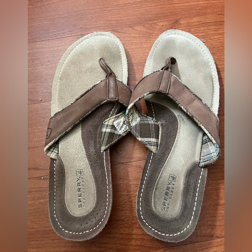 Sperry Flip Flops